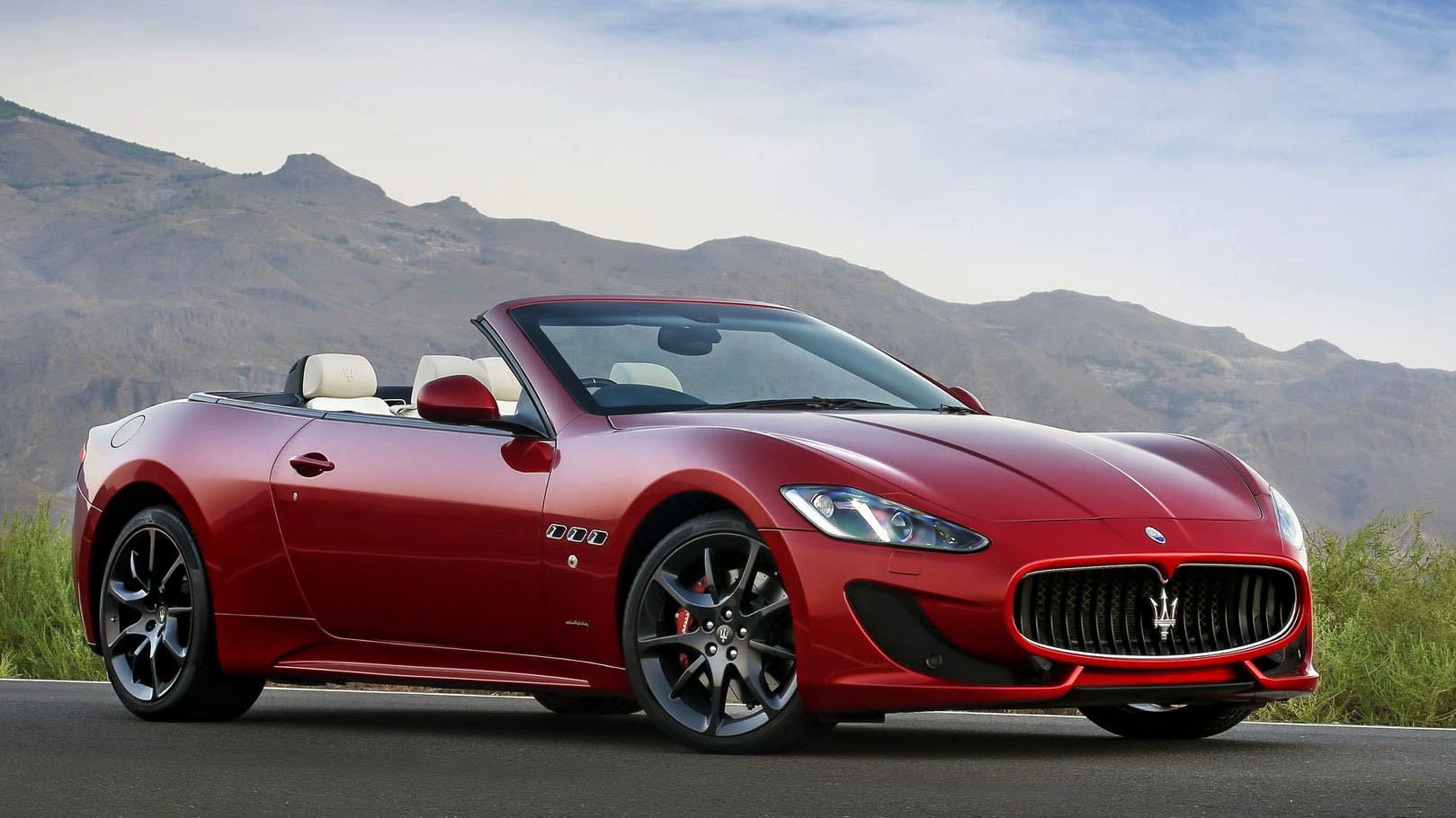 2016 Maserati GranTurismo - Everything You Need to Know (Full Review)