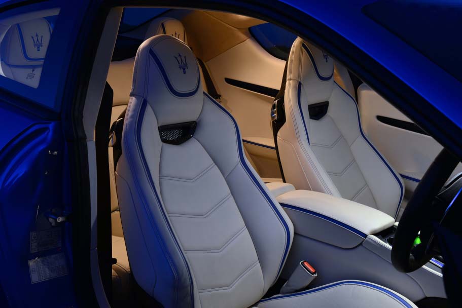 2016 Maserati Granturismo Interior