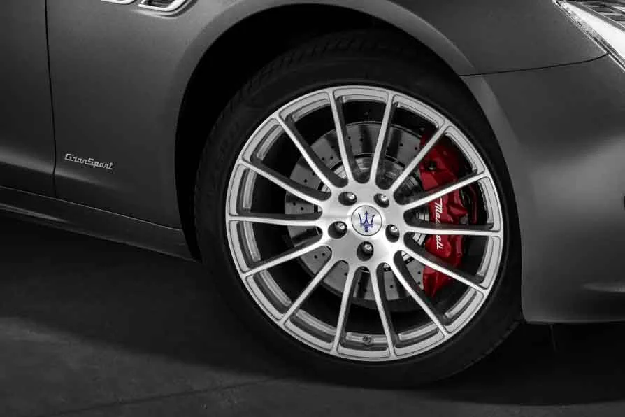 2018 maserati quattroporte configurations rims