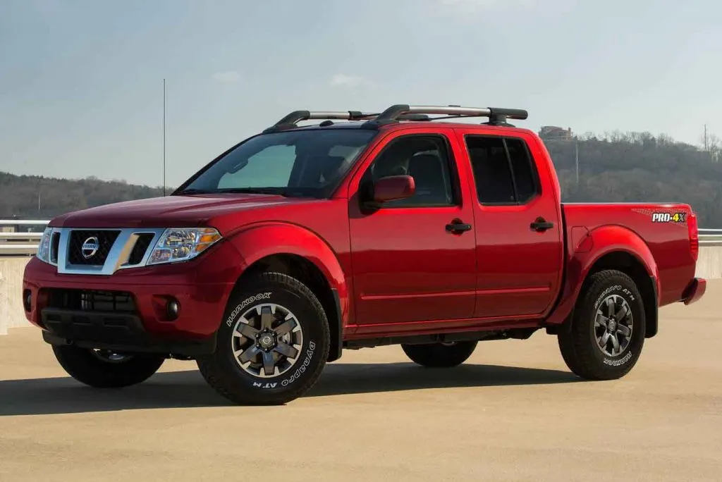 2021 nissan frontier