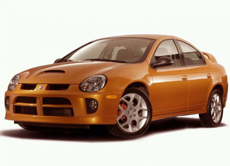 The Dodge Neon – A Fighter (Detailed Review & History)