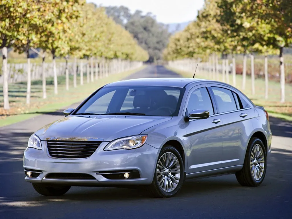 2012 chrysler 200