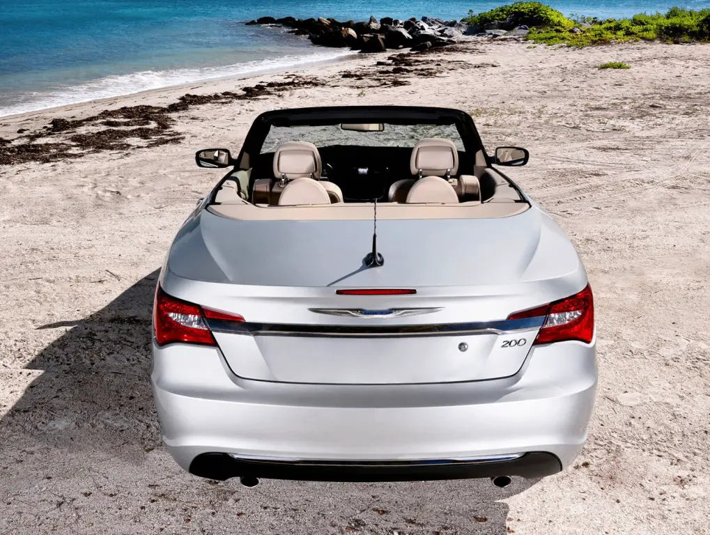 2012 chrysler 200 convertible