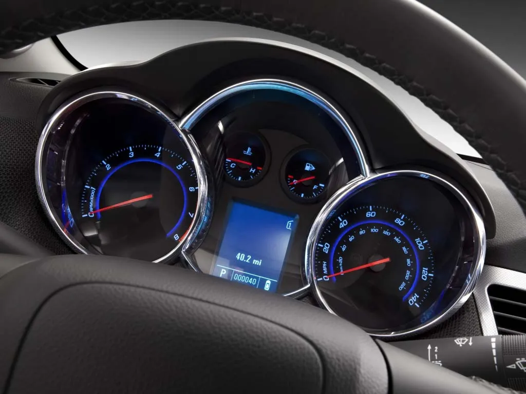 2013 chevy cruze dash