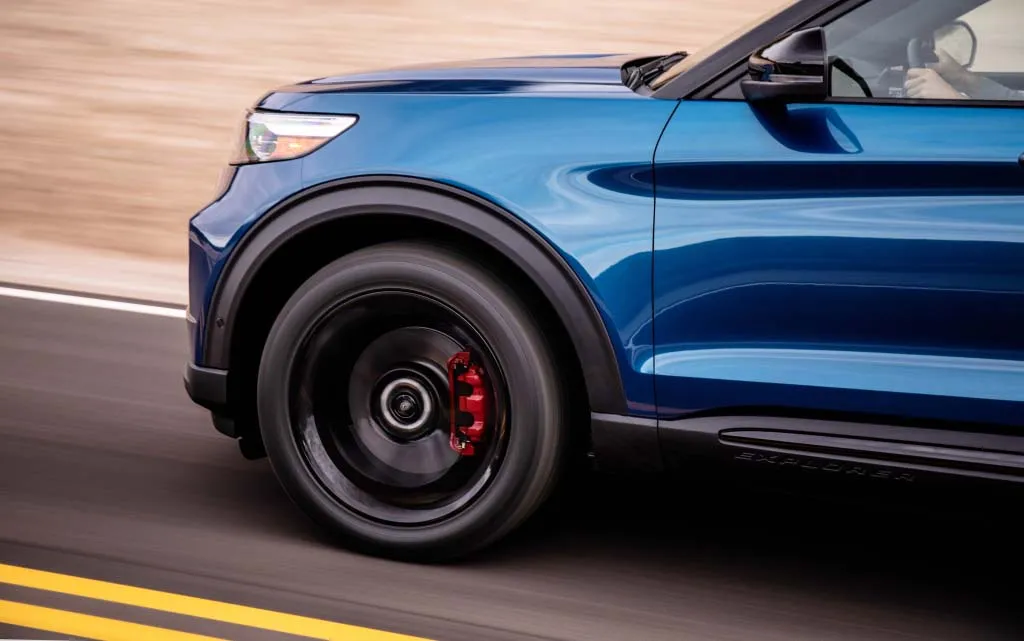 2021 ford explorer st