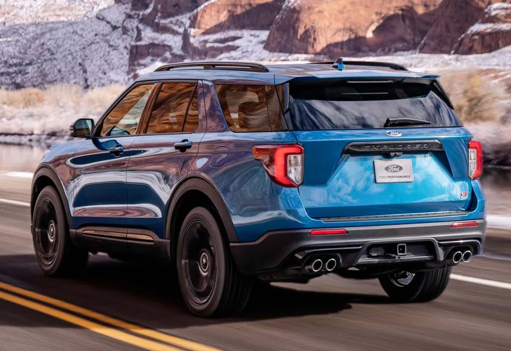 2021 ford explorer st