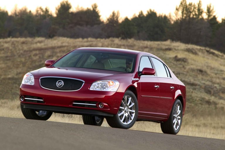 2007 Buick Lucerne – A Luxury Sedan with a Timeless Design (Detailed Review)