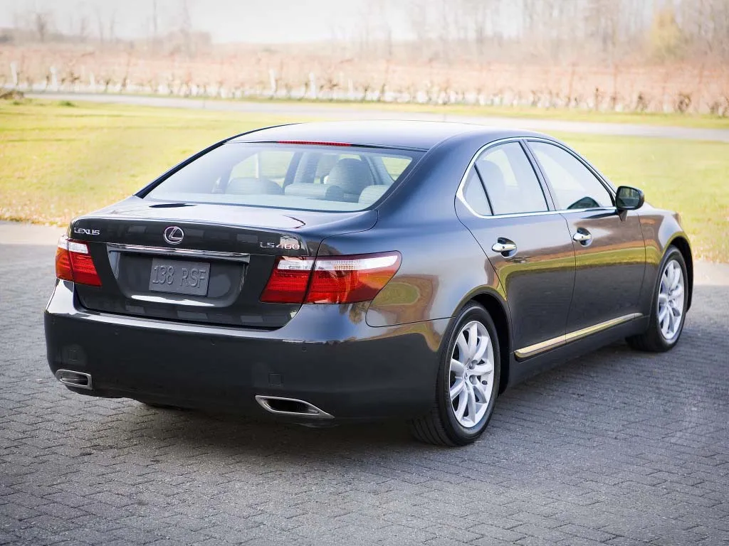 2008 lexus LS 460