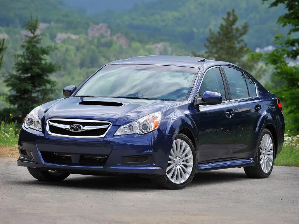 2010 subaru legacy