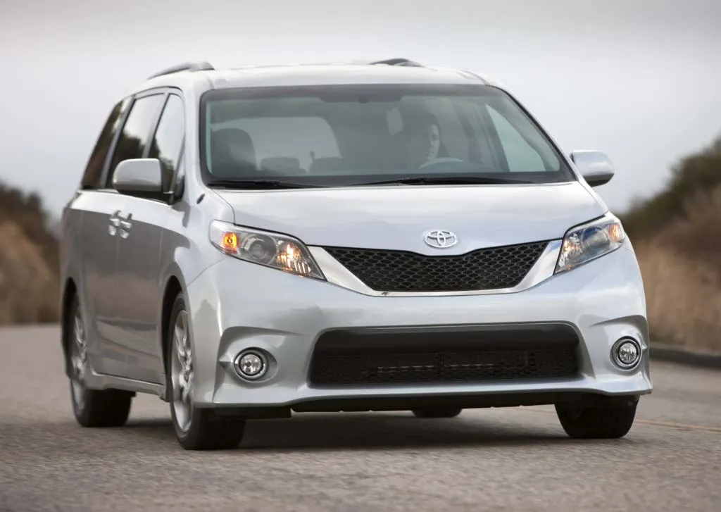 2012 toyota sienna