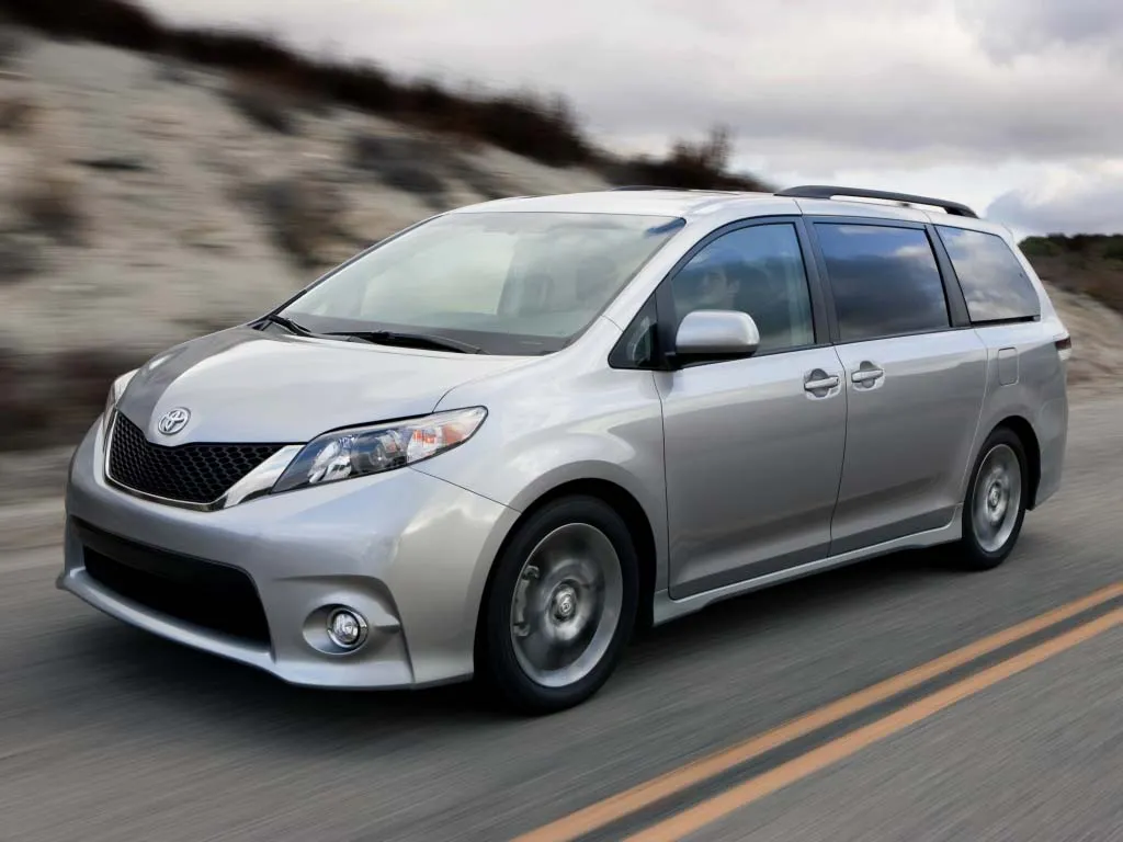 2012 toyota sienna