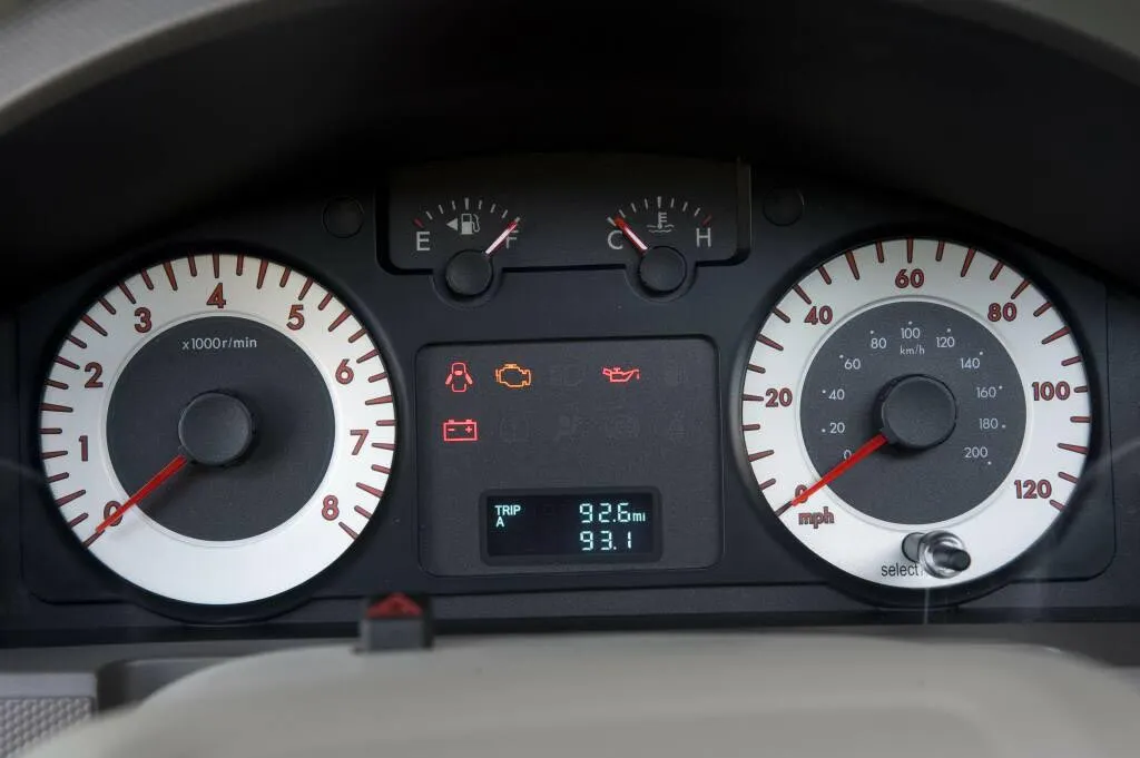 mazda tribute speedometer