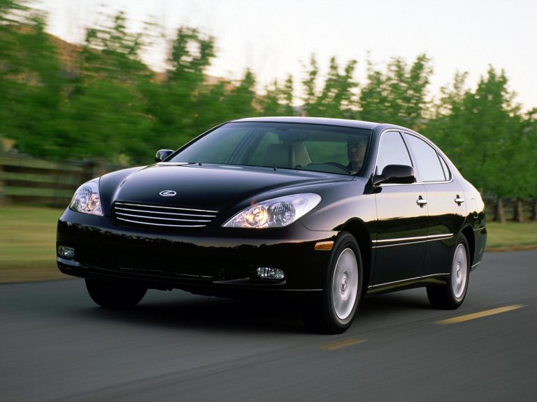 2003 Lexus ES300 Review – Lavish Luxury