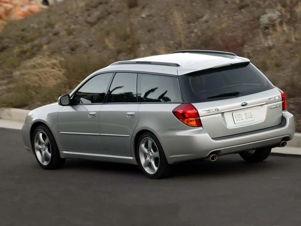 2005 subaru legacy