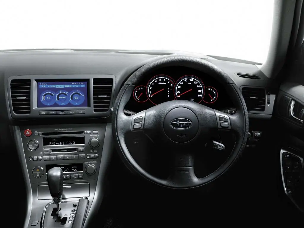 2005 subaru legacy interior