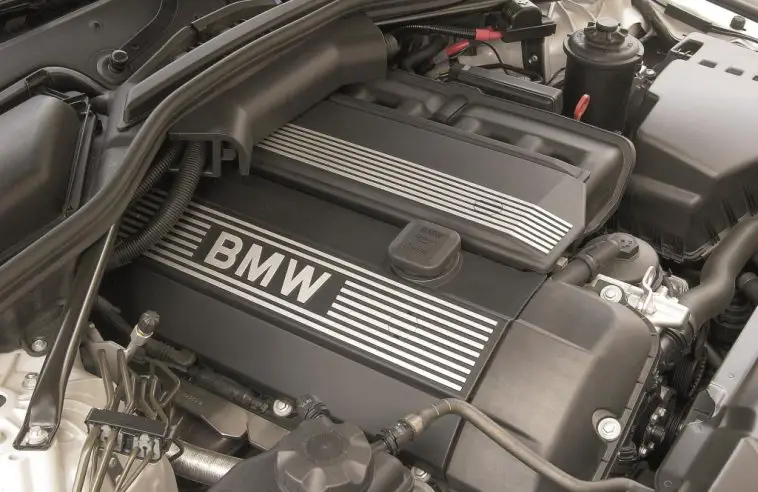 2006 BMW 530i Review – Perfect Sized Statement