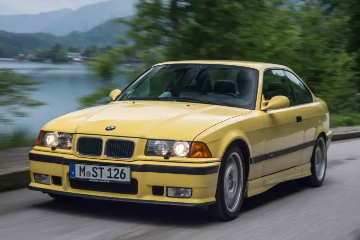 E36 328i vs E36 328is - What's the Difference? (Answered)