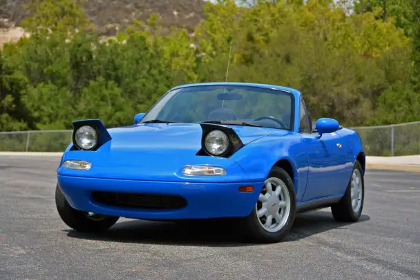 miata-weight-the-magic-of-lightness-weight-by-year