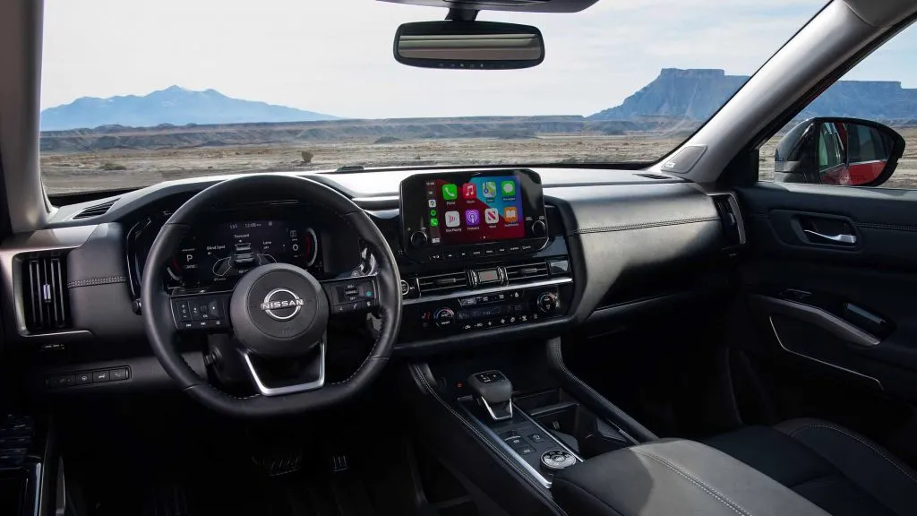 Nissan Pathfinder Interior