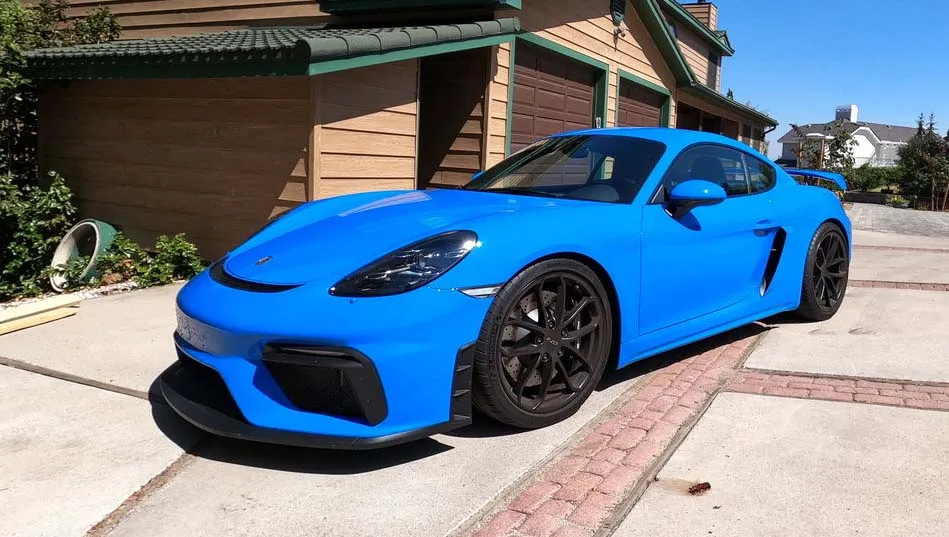 shark blue gt4