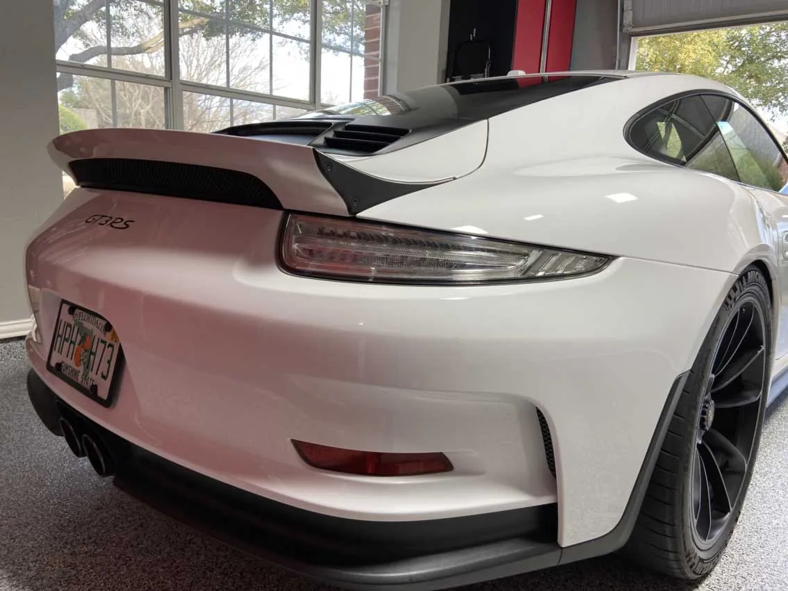 gt3 rs wing delete finish