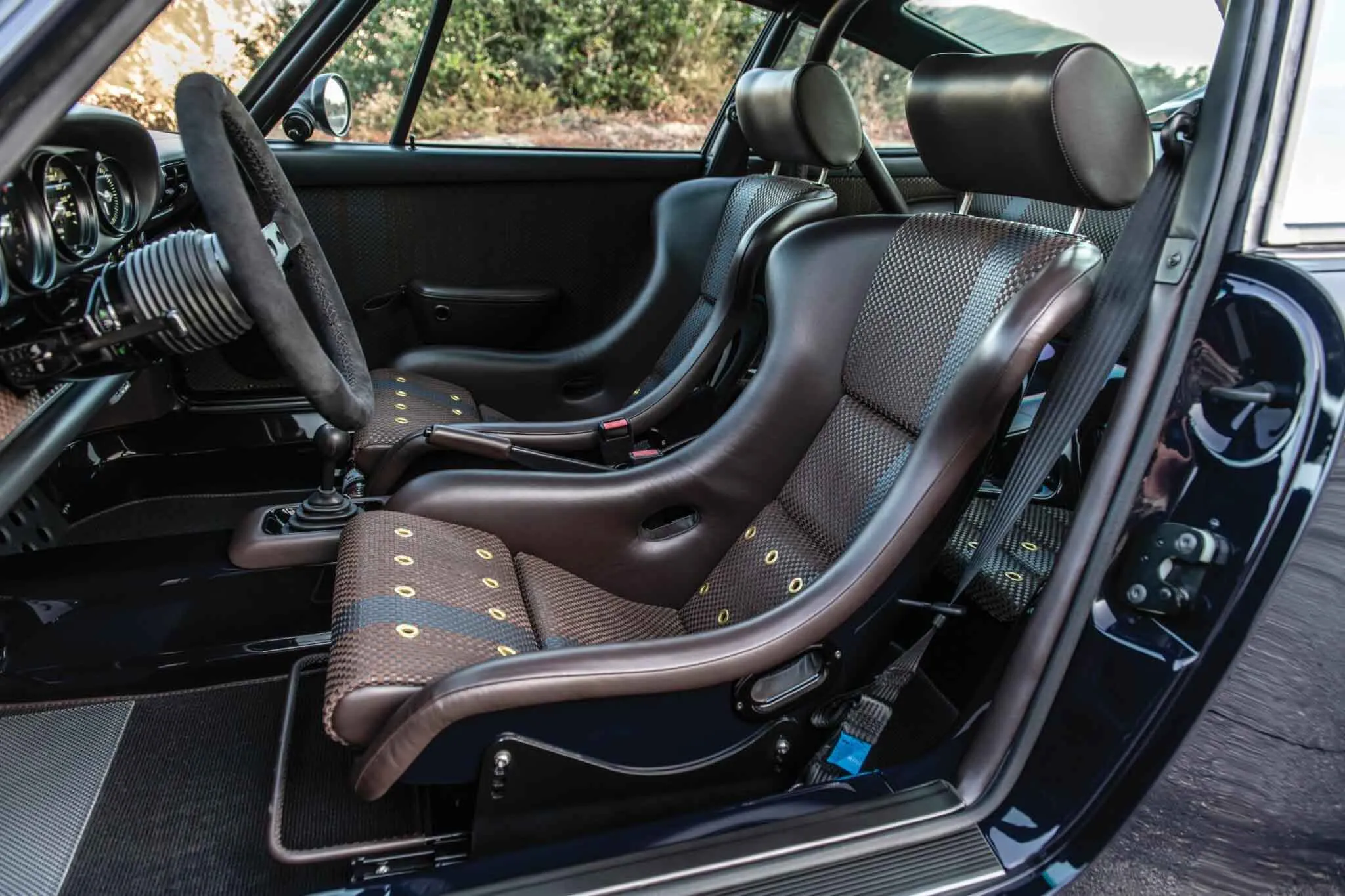 porsche singer seats